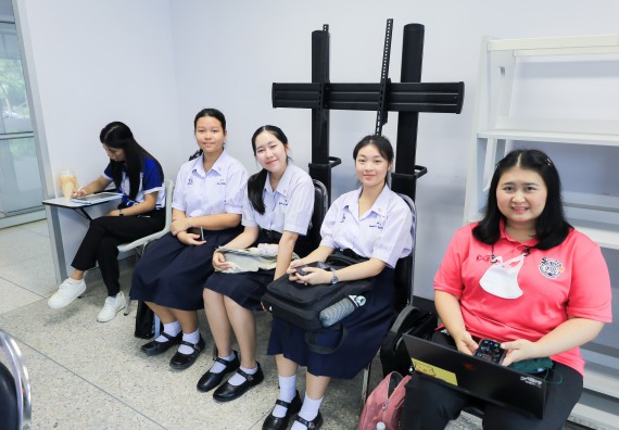 ภาพกิจกรรม   คณะวิทยาศาสตร์และเทคโนโลยี มหาวิทยาลัยราชภัฏกําแพงเพชร จัดการแข่งขันทักษะทางวิทยาศาสตร์และเทคโนโลยี ระดับมัธยมศึกษาตอนต้น ระดับมัธยมศึกษาตอนปลาย ในงานสัปดาห์วิทยาศาสตร์แห่งชาติ ส่วนภูมิภาค ประจำปี 2568