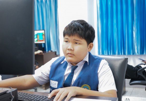 ภาพกิจกรรม  คณะวิทยาศาสตร์และเทคโนโลยี มหาวิทยาลัยราชภัฏกําแพงเพชร จัดการแข่งขันวาดภาพด้วยโปรแกรม Paint ระดับประถมศึกษาตอนต้น ระดับประถมศึกษาตอนปลาย ในงานสัปดาห์วิทยาศาสตร์แห่งชาติ ส่วนภูมิภาค ประจำปี 2568