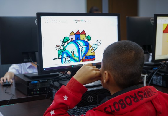 ภาพกิจกรรม  คณะวิทยาศาสตร์และเทคโนโลยี มหาวิทยาลัยราชภัฏกําแพงเพชร จัดการแข่งขันวาดภาพด้วยโปรแกรม Paint ระดับประถมศึกษาตอนต้น ระดับประถมศึกษาตอนปลาย ในงานสัปดาห์วิทยาศาสตร์แห่งชาติ ส่วนภูมิภาค ประจำปี 2568