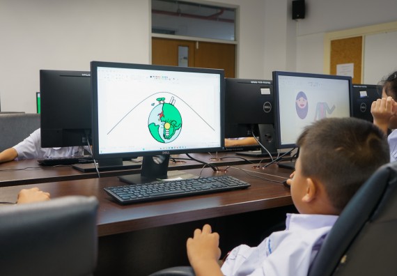 ภาพกิจกรรม  คณะวิทยาศาสตร์และเทคโนโลยี มหาวิทยาลัยราชภัฏกําแพงเพชร จัดการแข่งขันวาดภาพด้วยโปรแกรม Paint ระดับประถมศึกษาตอนต้น ระดับประถมศึกษาตอนปลาย ในงานสัปดาห์วิทยาศาสตร์แห่งชาติ ส่วนภูมิภาค ประจำปี 2568