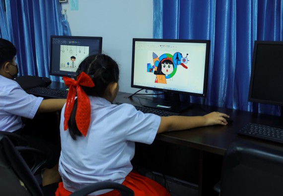 ภาพกิจกรรม  คณะวิทยาศาสตร์และเทคโนโลยี มหาวิทยาลัยราชภัฏกําแพงเพชร จัดการแข่งขันวาดภาพด้วยโปรแกรม Paint ระดับประถมศึกษาตอนต้น ระดับประถมศึกษาตอนปลาย ในงานสัปดาห์วิทยาศาสตร์แห่งชาติ ส่วนภูมิภาค ประจำปี 2568