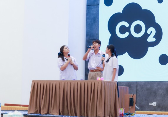 ภาพกิจกรรม   คณะวิทยาศาสตร์และเทคโนโลยี มหาวิทยาลัยราชภัฏกําแพงเพชร จัดการประกวดการแสดงทางวิทยาศาสตร์ (Science Show) ระดับมัธยมศึกษาตอนต้น ระดับมัธยมศึกษาตอนปลาย ในงานสัปดาห์วิทยาศาสตร์แห่งชาติ ส่วนภูมิภาค ประจำปี 2568