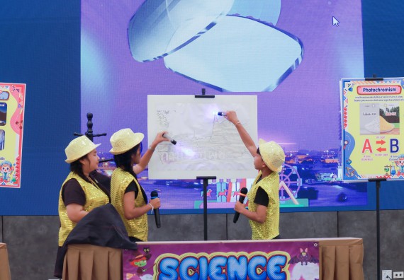 ภาพกิจกรรม   คณะวิทยาศาสตร์และเทคโนโลยี มหาวิทยาลัยราชภัฏกําแพงเพชร จัดการประกวดการแสดงทางวิทยาศาสตร์ (Science Show) ระดับมัธยมศึกษาตอนต้น ระดับมัธยมศึกษาตอนปลาย ในงานสัปดาห์วิทยาศาสตร์แห่งชาติ ส่วนภูมิภาค ประจำปี 2568