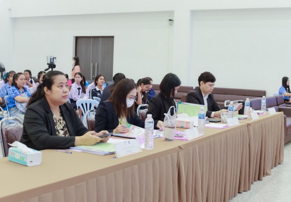 ภาพกิจกรรม   คณะวิทยาศาสตร์และเทคโนโลยี มหาวิทยาลัยราชภัฏกําแพงเพชร จัดการประกวดการแสดงทางวิทยาศาสตร์ (Science Show) ระดับมัธยมศึกษาตอนต้น ระดับมัธยมศึกษาตอนปลาย ในงานสัปดาห์วิทยาศาสตร์แห่งชาติ ส่วนภูมิภาค ประจำปี 2568