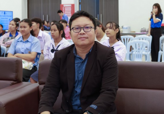 ภาพกิจกรรม   คณะวิทยาศาสตร์และเทคโนโลยี มหาวิทยาลัยราชภัฏกําแพงเพชร จัดการประกวดการแสดงทางวิทยาศาสตร์ (Science Show) ระดับมัธยมศึกษาตอนต้น ระดับมัธยมศึกษาตอนปลาย ในงานสัปดาห์วิทยาศาสตร์แห่งชาติ ส่วนภูมิภาค ประจำปี 2568