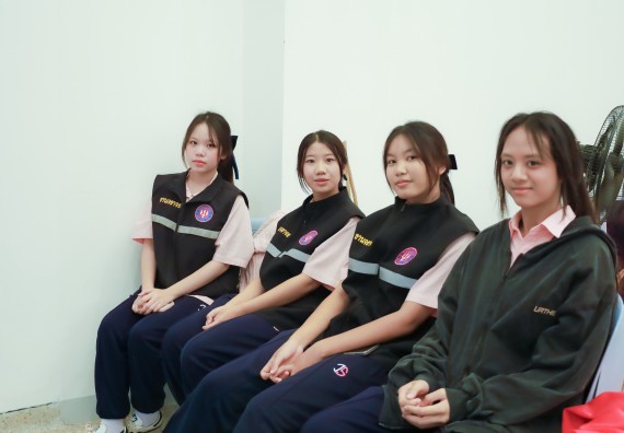 ภาพกิจกรรม   คณะวิทยาศาสตร์และเทคโนโลยี มหาวิทยาลัยราชภัฏกําแพงเพชร จัดการประกวดการแสดงทางวิทยาศาสตร์ (Science Show) ระดับมัธยมศึกษาตอนต้น ระดับมัธยมศึกษาตอนปลาย ในงานสัปดาห์วิทยาศาสตร์แห่งชาติ ส่วนภูมิภาค ประจำปี 2568