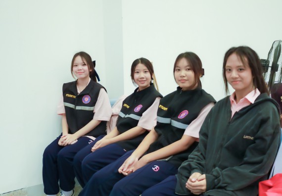 ภาพกิจกรรม   คณะวิทยาศาสตร์และเทคโนโลยี มหาวิทยาลัยราชภัฏกําแพงเพชร จัดการประกวดการแสดงทางวิทยาศาสตร์ (Science Show) ระดับมัธยมศึกษาตอนต้น ระดับมัธยมศึกษาตอนปลาย ในงานสัปดาห์วิทยาศาสตร์แห่งชาติ ส่วนภูมิภาค ประจำปี 2568