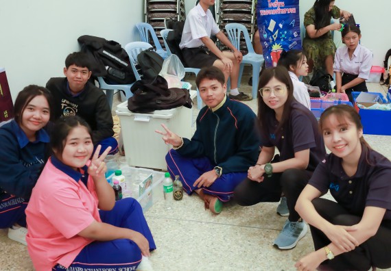 ภาพกิจกรรม   คณะวิทยาศาสตร์และเทคโนโลยี มหาวิทยาลัยราชภัฏกําแพงเพชร จัดการประกวดการแสดงทางวิทยาศาสตร์ (Science Show) ระดับมัธยมศึกษาตอนต้น ระดับมัธยมศึกษาตอนปลาย ในงานสัปดาห์วิทยาศาสตร์แห่งชาติ ส่วนภูมิภาค ประจำปี 2568