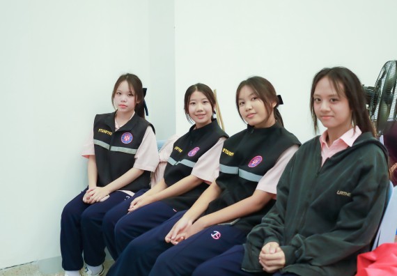 ภาพกิจกรรม   คณะวิทยาศาสตร์และเทคโนโลยี มหาวิทยาลัยราชภัฏกําแพงเพชร จัดการประกวดการแสดงทางวิทยาศาสตร์ (Science Show) ระดับมัธยมศึกษาตอนต้น ระดับมัธยมศึกษาตอนปลาย ในงานสัปดาห์วิทยาศาสตร์แห่งชาติ ส่วนภูมิภาค ประจำปี 2568