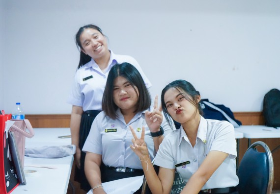 ภาพกิจกรรม  คณะวิทยาศาสตร์และเทคโนโลยี มหาวิทยาลัยราชภัฏกําแพงเพชร จัดการประกวดโครงงานคณิตศาสตร์ประเภททฤษฎี ระดับมัธยมศึกษาตอนปลาย ในงานสัปดาห์วิทยาศาสตร์แห่งชาติ ส่วนภูมิภาค ประจำปี 2568