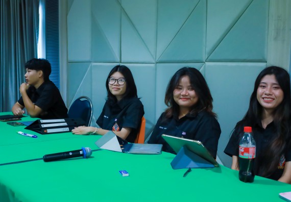 ภาพกิจกรรม  คณะวิทยาศาสตร์และเทคโนโลยี มหาวิทยาลัยราชภัฏกําแพงเพชร จัดการประกวดภาพวาดจินตนาการทางวิทยาศาสตร์ ระดับประถมศึกษาตอนปลาย ระดับมัธยมศึกษาตอนต้น ระดับมัธยมศึกษาตอนปลาย ในงานสัปดาห์วิทยาศาสตร์แห่งชาติ ส่วนภูมิภาค ประจำปี 2568