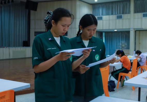 ภาพกิจกรรม  คณะวิทยาศาสตร์และเทคโนโลยี มหาวิทยาลัยราชภัฏกําแพงเพชร จัดการประกวดภาพวาดจินตนาการทางวิทยาศาสตร์ ระดับประถมศึกษาตอนปลาย ระดับมัธยมศึกษาตอนต้น ระดับมัธยมศึกษาตอนปลาย ในงานสัปดาห์วิทยาศาสตร์แห่งชาติ ส่วนภูมิภาค ประจำปี 2568