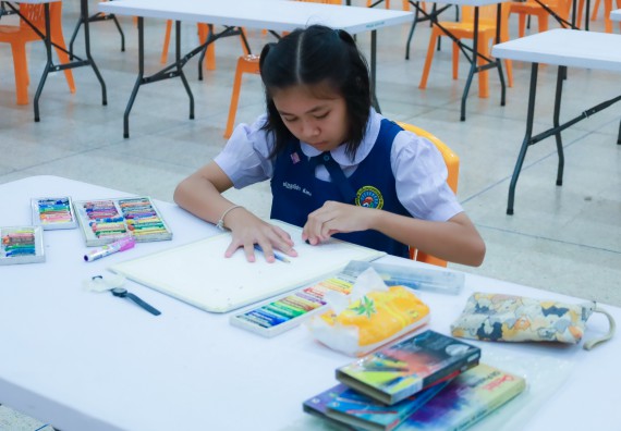 ภาพกิจกรรม  คณะวิทยาศาสตร์และเทคโนโลยี มหาวิทยาลัยราชภัฏกําแพงเพชร จัดการประกวดภาพวาดจินตนาการทางวิทยาศาสตร์ ระดับประถมศึกษาตอนปลาย ระดับมัธยมศึกษาตอนต้น ระดับมัธยมศึกษาตอนปลาย ในงานสัปดาห์วิทยาศาสตร์แห่งชาติ ส่วนภูมิภาค ประจำปี 2568