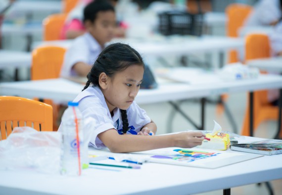 ภาพกิจกรรม  คณะวิทยาศาสตร์และเทคโนโลยี มหาวิทยาลัยราชภัฏกําแพงเพชร จัดการประกวดภาพวาดจินตนาการทางวิทยาศาสตร์ ระดับประถมศึกษาตอนปลาย ระดับมัธยมศึกษาตอนต้น ระดับมัธยมศึกษาตอนปลาย ในงานสัปดาห์วิทยาศาสตร์แห่งชาติ ส่วนภูมิภาค ประจำปี 2568