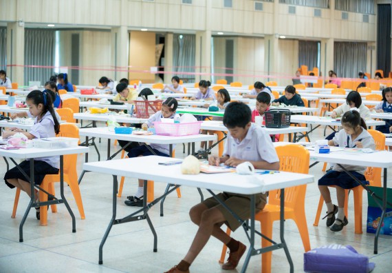 ภาพกิจกรรม  คณะวิทยาศาสตร์และเทคโนโลยี มหาวิทยาลัยราชภัฏกําแพงเพชร จัดการประกวดภาพวาดจินตนาการทางวิทยาศาสตร์ ระดับประถมศึกษาตอนปลาย ระดับมัธยมศึกษาตอนต้น ระดับมัธยมศึกษาตอนปลาย ในงานสัปดาห์วิทยาศาสตร์แห่งชาติ ส่วนภูมิภาค ประจำปี 2568