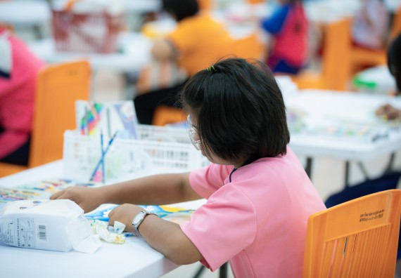 ภาพกิจกรรม  คณะวิทยาศาสตร์และเทคโนโลยี มหาวิทยาลัยราชภัฏกําแพงเพชร จัดการประกวดภาพวาดจินตนาการทางวิทยาศาสตร์ ระดับประถมศึกษาตอนปลาย ระดับมัธยมศึกษาตอนต้น ระดับมัธยมศึกษาตอนปลาย ในงานสัปดาห์วิทยาศาสตร์แห่งชาติ ส่วนภูมิภาค ประจำปี 2568