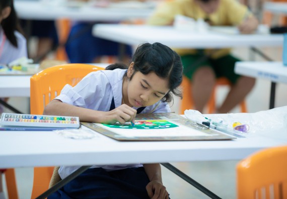 ภาพกิจกรรม  คณะวิทยาศาสตร์และเทคโนโลยี มหาวิทยาลัยราชภัฏกําแพงเพชร จัดการประกวดภาพวาดจินตนาการทางวิทยาศาสตร์ ระดับประถมศึกษาตอนปลาย ระดับมัธยมศึกษาตอนต้น ระดับมัธยมศึกษาตอนปลาย ในงานสัปดาห์วิทยาศาสตร์แห่งชาติ ส่วนภูมิภาค ประจำปี 2568