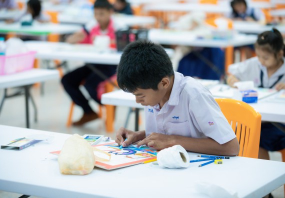 ภาพกิจกรรม  คณะวิทยาศาสตร์และเทคโนโลยี มหาวิทยาลัยราชภัฏกําแพงเพชร จัดการประกวดภาพวาดจินตนาการทางวิทยาศาสตร์ ระดับประถมศึกษาตอนปลาย ระดับมัธยมศึกษาตอนต้น ระดับมัธยมศึกษาตอนปลาย ในงานสัปดาห์วิทยาศาสตร์แห่งชาติ ส่วนภูมิภาค ประจำปี 2568