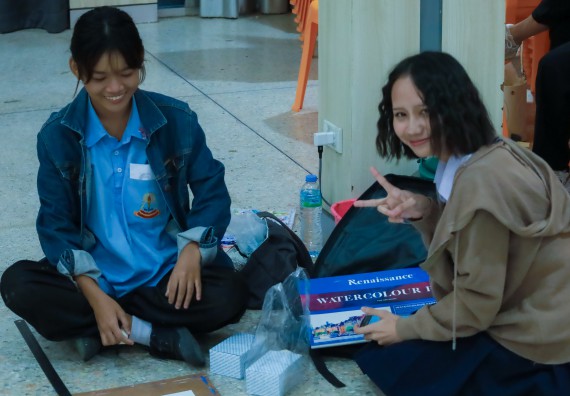 ภาพกิจกรรม  คณะวิทยาศาสตร์และเทคโนโลยี มหาวิทยาลัยราชภัฏกําแพงเพชร จัดการประกวดภาพวาดจินตนาการทางวิทยาศาสตร์ ระดับประถมศึกษาตอนปลาย ระดับมัธยมศึกษาตอนต้น ระดับมัธยมศึกษาตอนปลาย ในงานสัปดาห์วิทยาศาสตร์แห่งชาติ ส่วนภูมิภาค ประจำปี 2568