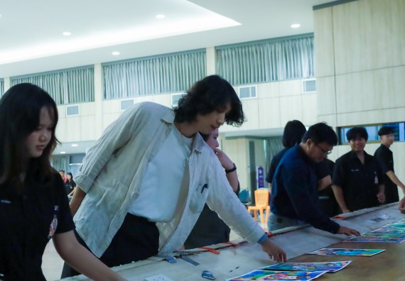 ภาพกิจกรรม  คณะวิทยาศาสตร์และเทคโนโลยี มหาวิทยาลัยราชภัฏกําแพงเพชร จัดการประกวดภาพวาดจินตนาการทางวิทยาศาสตร์ ระดับประถมศึกษาตอนปลาย ระดับมัธยมศึกษาตอนต้น ระดับมัธยมศึกษาตอนปลาย ในงานสัปดาห์วิทยาศาสตร์แห่งชาติ ส่วนภูมิภาค ประจำปี 2568