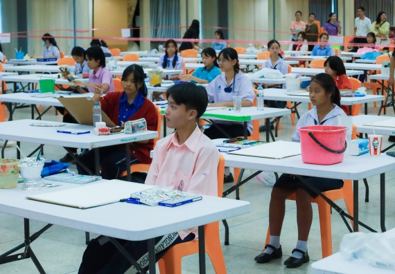 ภาพกิจกรรม  คณะวิทยาศาสตร์และเทคโนโลยี มหาวิทยาลัยราชภัฏกําแพงเพชร จัดการประกวดภาพวาดจินตนาการทางวิทยาศาสตร์ ระดับประถมศึกษาตอนปลาย ระดับมัธยมศึกษาตอนต้น ระดับมัธยมศึกษาตอนปลาย ในงานสัปดาห์วิทยาศาสตร์แห่งชาติ ส่วนภูมิภาค ประจำปี 2568