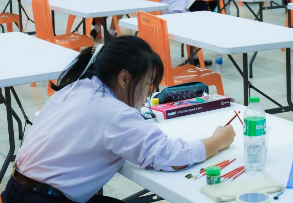 ภาพกิจกรรม  คณะวิทยาศาสตร์และเทคโนโลยี มหาวิทยาลัยราชภัฏกําแพงเพชร จัดการประกวดภาพวาดจินตนาการทางวิทยาศาสตร์ ระดับประถมศึกษาตอนปลาย ระดับมัธยมศึกษาตอนต้น ระดับมัธยมศึกษาตอนปลาย ในงานสัปดาห์วิทยาศาสตร์แห่งชาติ ส่วนภูมิภาค ประจำปี 2568