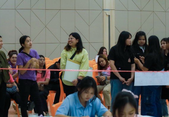 ภาพกิจกรรม  คณะวิทยาศาสตร์และเทคโนโลยี มหาวิทยาลัยราชภัฏกําแพงเพชร จัดการประกวดภาพวาดจินตนาการทางวิทยาศาสตร์ ระดับประถมศึกษาตอนปลาย ระดับมัธยมศึกษาตอนต้น ระดับมัธยมศึกษาตอนปลาย ในงานสัปดาห์วิทยาศาสตร์แห่งชาติ ส่วนภูมิภาค ประจำปี 2568