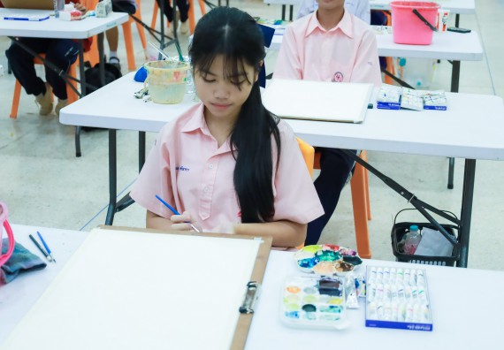 ภาพกิจกรรม  คณะวิทยาศาสตร์และเทคโนโลยี มหาวิทยาลัยราชภัฏกําแพงเพชร จัดการประกวดภาพวาดจินตนาการทางวิทยาศาสตร์ ระดับประถมศึกษาตอนปลาย ระดับมัธยมศึกษาตอนต้น ระดับมัธยมศึกษาตอนปลาย ในงานสัปดาห์วิทยาศาสตร์แห่งชาติ ส่วนภูมิภาค ประจำปี 2568