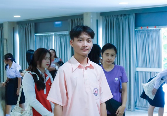 ภาพกิจกรรม  คณะวิทยาศาสตร์และเทคโนโลยี มหาวิทยาลัยราชภัฏกําแพงเพชร จัดการประกวดภาพวาดจินตนาการทางวิทยาศาสตร์ ระดับประถมศึกษาตอนปลาย ระดับมัธยมศึกษาตอนต้น ระดับมัธยมศึกษาตอนปลาย ในงานสัปดาห์วิทยาศาสตร์แห่งชาติ ส่วนภูมิภาค ประจำปี 2568