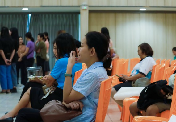 ภาพกิจกรรม  คณะวิทยาศาสตร์และเทคโนโลยี มหาวิทยาลัยราชภัฏกําแพงเพชร จัดการประกวดภาพวาดจินตนาการทางวิทยาศาสตร์ ระดับประถมศึกษาตอนปลาย ระดับมัธยมศึกษาตอนต้น ระดับมัธยมศึกษาตอนปลาย ในงานสัปดาห์วิทยาศาสตร์แห่งชาติ ส่วนภูมิภาค ประจำปี 2568