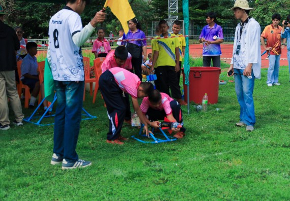 ภาพกิจกรรม  คณะวิทยาศาสตร์และเทคโนโลยี มหาวิทยาลัยราชภัฏกําแพงเพชร จัดการแข่งขันจรวดขวดน้ำ ระดับประถมศึกษา ระดับมัธยมศึกษาตอนต้น ระดับมัธยมศึกษาตอนปลาย ในงานสัปดาห์วิทยาศาสตร์แห่งชาติ ส่วนภูมิภาค ประจำปี 2568