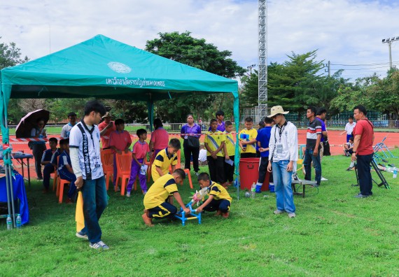 ภาพกิจกรรม  คณะวิทยาศาสตร์และเทคโนโลยี มหาวิทยาลัยราชภัฏกําแพงเพชร จัดการแข่งขันจรวดขวดน้ำ ระดับประถมศึกษา ระดับมัธยมศึกษาตอนต้น ระดับมัธยมศึกษาตอนปลาย ในงานสัปดาห์วิทยาศาสตร์แห่งชาติ ส่วนภูมิภาค ประจำปี 2568