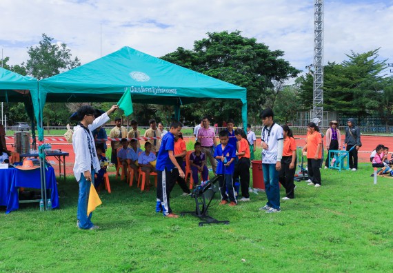 ภาพกิจกรรม  คณะวิทยาศาสตร์และเทคโนโลยี มหาวิทยาลัยราชภัฏกําแพงเพชร จัดการแข่งขันจรวดขวดน้ำ ระดับประถมศึกษา ระดับมัธยมศึกษาตอนต้น ระดับมัธยมศึกษาตอนปลาย ในงานสัปดาห์วิทยาศาสตร์แห่งชาติ ส่วนภูมิภาค ประจำปี 2568