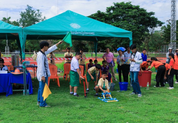ภาพกิจกรรม  คณะวิทยาศาสตร์และเทคโนโลยี มหาวิทยาลัยราชภัฏกําแพงเพชร จัดการแข่งขันจรวดขวดน้ำ ระดับประถมศึกษา ระดับมัธยมศึกษาตอนต้น ระดับมัธยมศึกษาตอนปลาย ในงานสัปดาห์วิทยาศาสตร์แห่งชาติ ส่วนภูมิภาค ประจำปี 2568