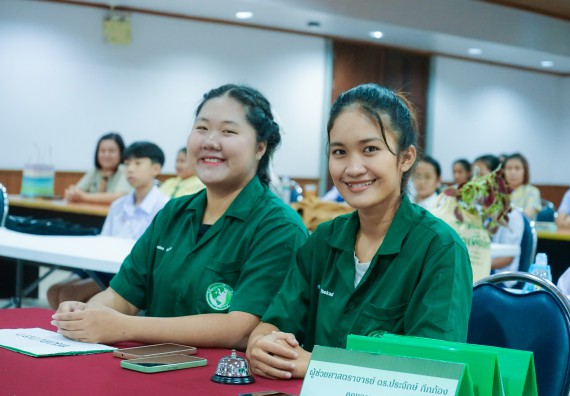 ภาพกิจกรรม  คณะวิทยาศาสตร์และเทคโนโลยี มหาวิทยาลัยราชภัฏกําแพงเพชร จัดการแข่งขันการพูดทางวิทยาศาสตร์ ระดับประถมศึกษา ระดับมัธยมศึกษาตอนต้น ระดับมัธยมศึกษาตอนปลาย ในงานสัปดาห์วิทยาศาสตร์แห่งชาติ ส่วนภูมิภาค ประจำปี 2568
