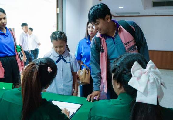 ภาพกิจกรรม  คณะวิทยาศาสตร์และเทคโนโลยี มหาวิทยาลัยราชภัฏกําแพงเพชร จัดการแข่งขันการพูดทางวิทยาศาสตร์ ระดับประถมศึกษา ระดับมัธยมศึกษาตอนต้น ระดับมัธยมศึกษาตอนปลาย ในงานสัปดาห์วิทยาศาสตร์แห่งชาติ ส่วนภูมิภาค ประจำปี 2568