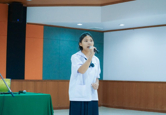 ภาพกิจกรรม  คณะวิทยาศาสตร์และเทคโนโลยี มหาวิทยาลัยราชภัฏกําแพงเพชร จัดการแข่งขันการพูดทางวิทยาศาสตร์ ระดับประถมศึกษา ระดับมัธยมศึกษาตอนต้น ระดับมัธยมศึกษาตอนปลาย ในงานสัปดาห์วิทยาศาสตร์แห่งชาติ ส่วนภูมิภาค ประจำปี 2568