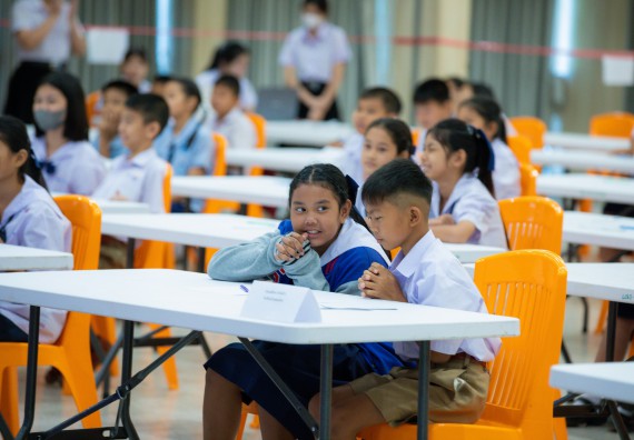 ภาพกิจกรรม  คณะวิทยาศาสตร์และเทคโนโลยี มหาวิทยาลัยราชภัฏกําแพงเพชร จัดการแข่งขันตอบปัญหาวิทยาศาสตร์ ระดับประถมศึกษาตอนปลาย ระดับมัธยมศึกษาตอนต้น ระดับมัธยมศึกษาตอนปลาย ในงานสัปดาห์วิทยาศาสตร์แห่งชาติ ส่วนภูมิภาค ประจำปี 2568