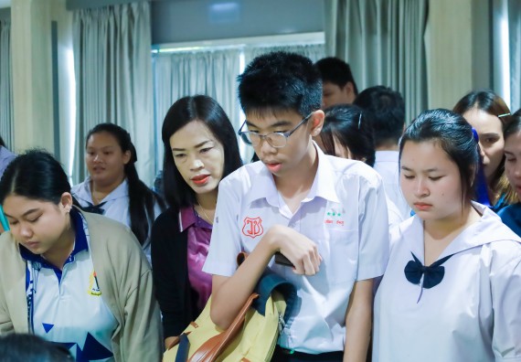 ภาพกิจกรรม  คณะวิทยาศาสตร์และเทคโนโลยี มหาวิทยาลัยราชภัฏกําแพงเพชร จัดการแข่งขันตอบปัญหาวิทยาศาสตร์ ระดับประถมศึกษาตอนปลาย ระดับมัธยมศึกษาตอนต้น ระดับมัธยมศึกษาตอนปลาย ในงานสัปดาห์วิทยาศาสตร์แห่งชาติ ส่วนภูมิภาค ประจำปี 2568