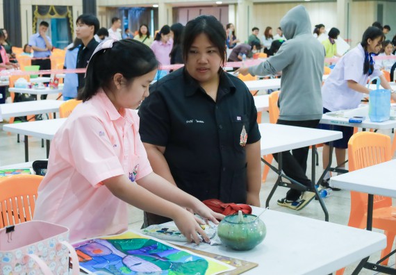 ภาพกิจกรรม  คณะวิทยาศาสตร์และเทคโนโลยี มหาวิทยาลัยราชภัฏกําแพงเพชร จัดการประกวดภาพวาดจินตนาการทางวิทยาศาสตร์ ระดับประถมศึกษาตอนปลาย ระดับมัธยมศึกษาตอนต้น ระดับมัธยมศึกษาตอนปลาย ในงานสัปดาห์วิทยาศาสตร์แห่งชาติ ส่วนภูมิภาค ประจำปี 2568