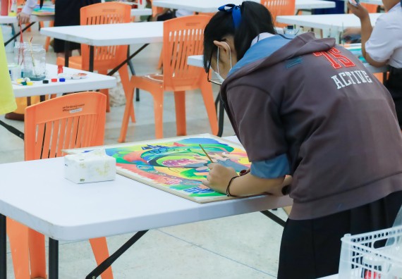 ภาพกิจกรรม  คณะวิทยาศาสตร์และเทคโนโลยี มหาวิทยาลัยราชภัฏกําแพงเพชร จัดการประกวดภาพวาดจินตนาการทางวิทยาศาสตร์ ระดับประถมศึกษาตอนปลาย ระดับมัธยมศึกษาตอนต้น ระดับมัธยมศึกษาตอนปลาย ในงานสัปดาห์วิทยาศาสตร์แห่งชาติ ส่วนภูมิภาค ประจำปี 2568