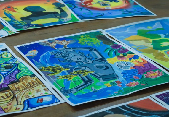 ภาพกิจกรรม  คณะวิทยาศาสตร์และเทคโนโลยี มหาวิทยาลัยราชภัฏกําแพงเพชร จัดการประกวดภาพวาดจินตนาการทางวิทยาศาสตร์ ระดับประถมศึกษาตอนปลาย ระดับมัธยมศึกษาตอนต้น ระดับมัธยมศึกษาตอนปลาย ในงานสัปดาห์วิทยาศาสตร์แห่งชาติ ส่วนภูมิภาค ประจำปี 2568