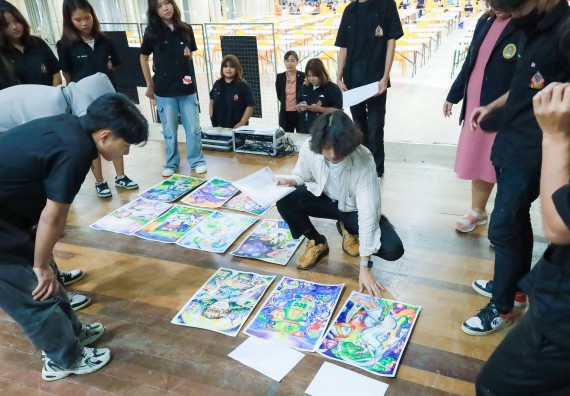 ภาพกิจกรรม  คณะวิทยาศาสตร์และเทคโนโลยี มหาวิทยาลัยราชภัฏกําแพงเพชร จัดการประกวดภาพวาดจินตนาการทางวิทยาศาสตร์ ระดับประถมศึกษาตอนปลาย ระดับมัธยมศึกษาตอนต้น ระดับมัธยมศึกษาตอนปลาย ในงานสัปดาห์วิทยาศาสตร์แห่งชาติ ส่วนภูมิภาค ประจำปี 2568