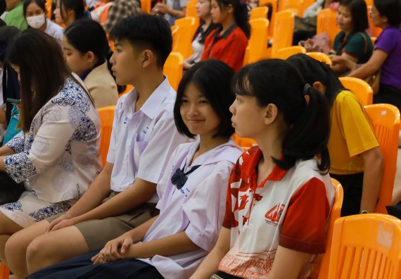 ภาพกิจกรรม  คณะวิทยาศาสตร์และเทคโนโลยี มหาวิทยาลัยราชภัฏกําแพงเพชร จัดการแข่งขันตอบปัญหาวิทยาศาสตร์ ระดับประถมศึกษาตอนปลาย ระดับมัธยมศึกษาตอนต้น ระดับมัธยมศึกษาตอนปลาย ในงานสัปดาห์วิทยาศาสตร์แห่งชาติ ส่วนภูมิภาค ประจำปี 2568