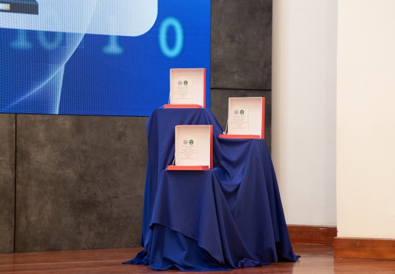 ภาพกิจกรรม  หลักสูตรสาขาวิชาคณิตศาสตร์ประยุกต์ คณะวิทยาศาสตร์และเทคโนโลยี มหาวิทยาลัยราชภัฏกำแพงเพชร จะดำเนินการจัดกิจกรรมนิทรรศการแสดงผลงานและสัมมนาโครงงานทางคณิตศาสตร์