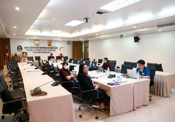 ภาพกิจกรรม  หลักสูตรวิทยาศาสตรบัณฑิต สาขาวิชาสาธารณสุขศาสตร์ คณะวิทยาศาสตร์และเทคโนโลยี จัดกิจกรรมตรวจประเมินคุณภาพภายในตามเกณฑ์ AUN-QA หลักสูตรสาขาวิชาสาธารณสุขศาสตร์