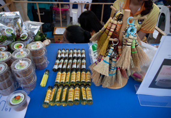 ภาพกิจกรรม  คณะวิทยาศาสตร์และเทคโนโลยี มหาวิทยาลัยราชภัฏกำแพงเพชร ได้เข้าร่วมกิจกรรมงานนิทรรศการแสดงสินค้าผลิตภัณฑ์ชุมชนสู่ตลาดสีเขียน KPRU OTOP GREEN PING FAIRS 2025