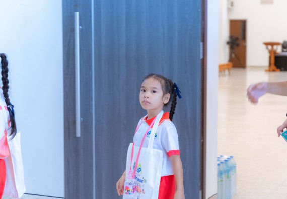 ภาพกิจกรรม  คณะวิทยาศาสตร์และเทคโนโลยี มหาวิทยาลัยราชภัฏกำแพงเพชร ร่วมกับโรงเรียนอนุบาลกำแพงเพชร จัดกิจกรรมสะเต็มศึกษา ตามโครงการฝึกทักษะเพื่อพัฒนาอุจฉริยะภาพวิทยาศาสตร์