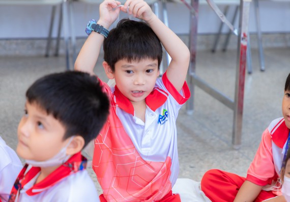 ภาพกิจกรรม  คณะวิทยาศาสตร์และเทคโนโลยี มหาวิทยาลัยราชภัฏกำแพงเพชร ร่วมกับโรงเรียนอนุบาลกำแพงเพชร จัดกิจกรรมสะเต็มศึกษา ตามโครงการฝึกทักษะเพื่อพัฒนาอุจฉริยะภาพวิทยาศาสตร์