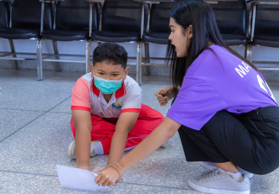 ภาพกิจกรรม  คณะวิทยาศาสตร์และเทคโนโลยี มหาวิทยาลัยราชภัฏกำแพงเพชร ร่วมกับโรงเรียนอนุบาลกำแพงเพชร จัดกิจกรรมสะเต็มศึกษา ตามโครงการฝึกทักษะเพื่อพัฒนาอุจฉริยะภาพวิทยาศาสตร์